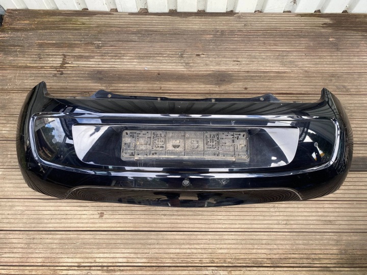 VW UP kompletní nárazník záď zadní PDC cerný 1S6807421