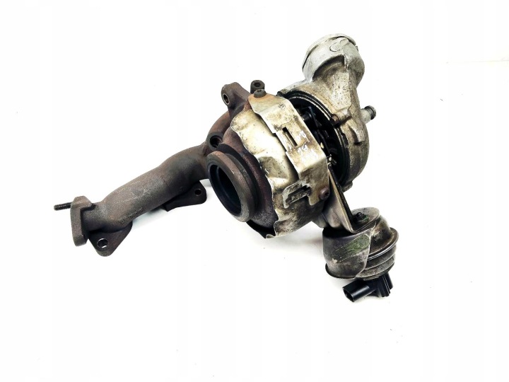 Turbina turbo Vw Passat B6 2.0 TDI 03G253010A