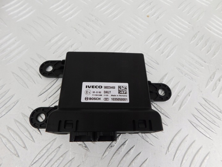 Iveco Daily Module Unité de contrôle 5802234450
