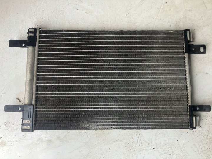 Radiateur climatisation PEUGEOT 308 T9 CITROEN C4 PICASSO II 9816746580