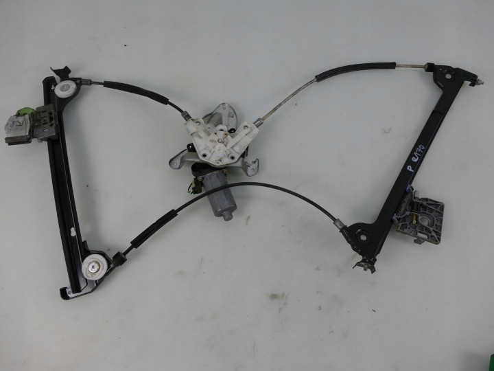 MERCEDES SLK R170 Mécanisme essuie glaces Droite 0130021796