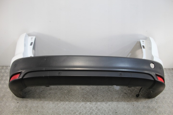 NÁRAZNÍK ZADOK ZADNÝ 4X PDC FORD FOCUS MK3 LIFT