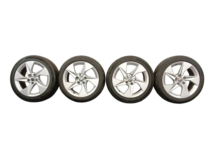 4x CERCHI ruote VW GOLF VI 8Jx17" ET46 5x112 8V0601025A 225/45 R17
