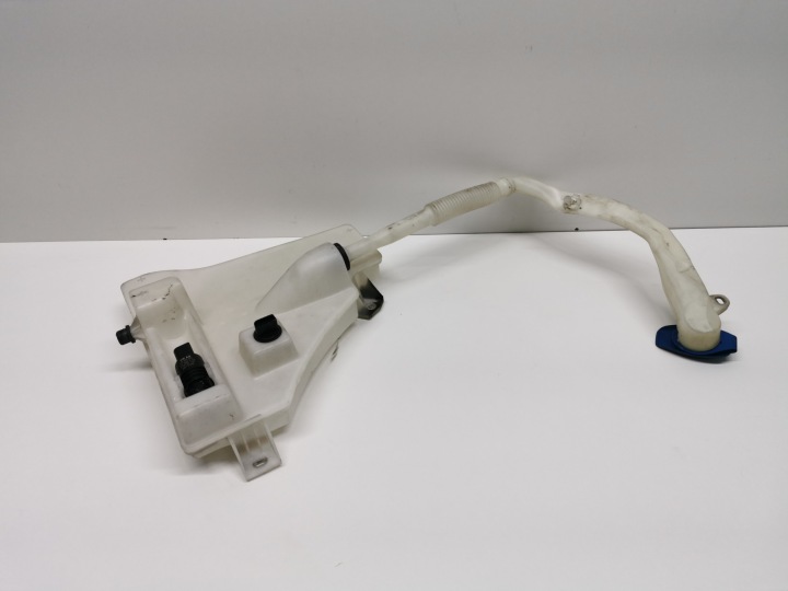 washer fluid tank PORSCHE CAYENNE II 7P0955453A