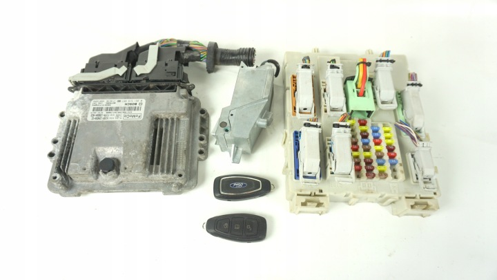 ordinateur FORD FOCUS III MK3 LIFT 3 1.0 ECOBOOST 0261S19657 H1FA-12A650-DC