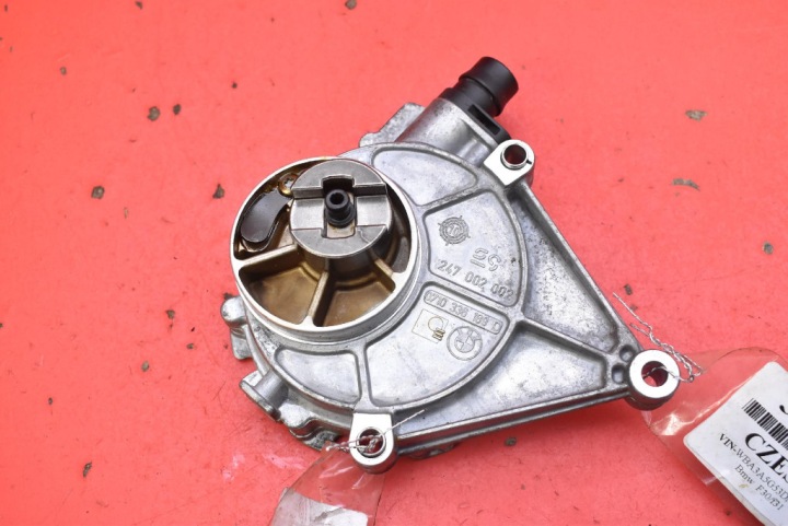 pump VACUM WAKUM 0710336182A BMW F30 F31 2.0 T 245 KM 11-16