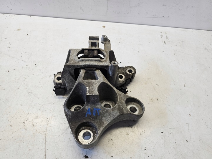 OPEL ASTRA K 5 V Stütze Airbag Halter Getriebe 39004957 AUTOMAT