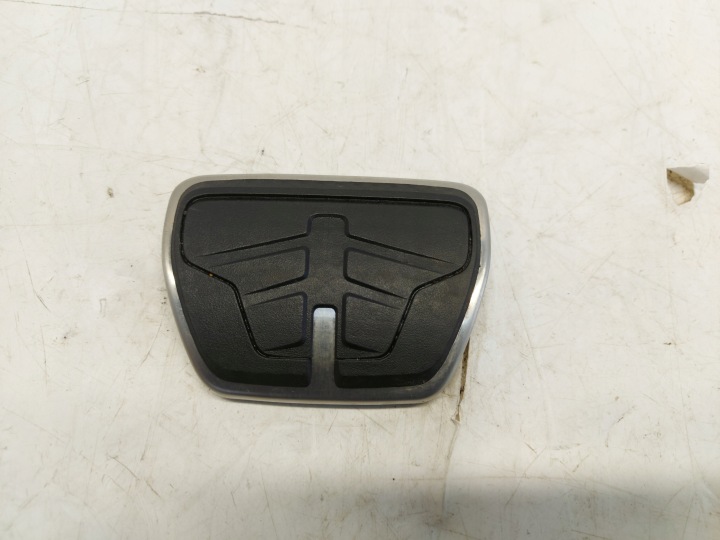 BMW 5 G60 krytka pedalu brzdy automat m-packet 175445
