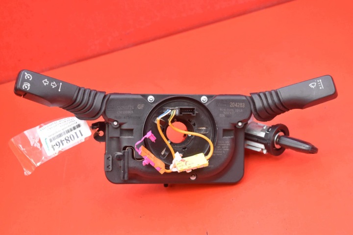 páčky pod volant a ovládanie PAJAK zapaľovanie 13250224 OPEL ZAFIRA B 05-10