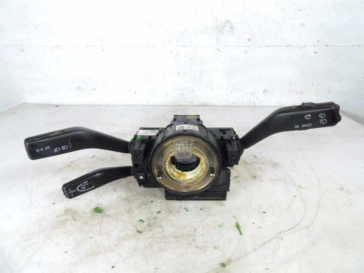 VW PASSSAT B6 steering wheel levers and controls 3C9953513C