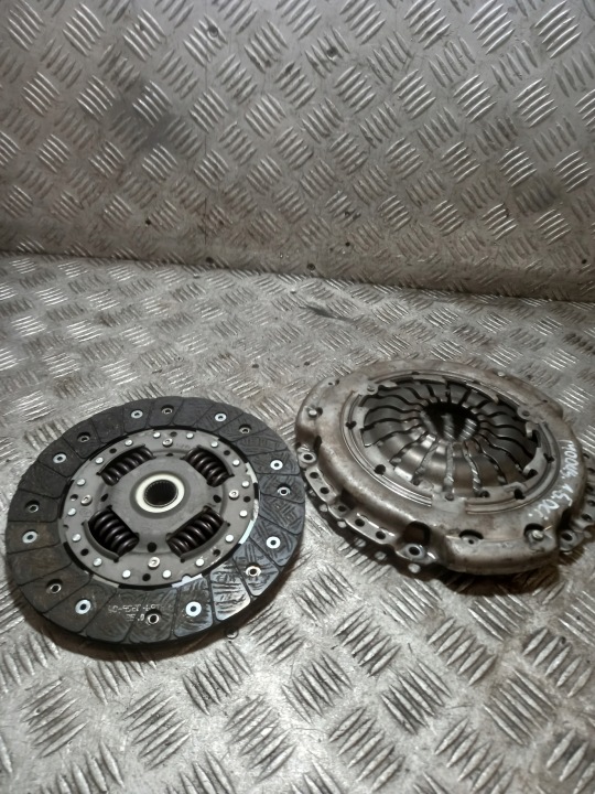 Bremsscheibe Kupplungssatz Kupplungsscheibe der Kupplung RENAULT MODUS 122031210
