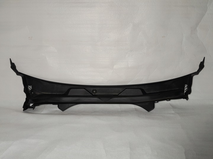 BMW 7 G11 LCI torpédo plastové 7357241