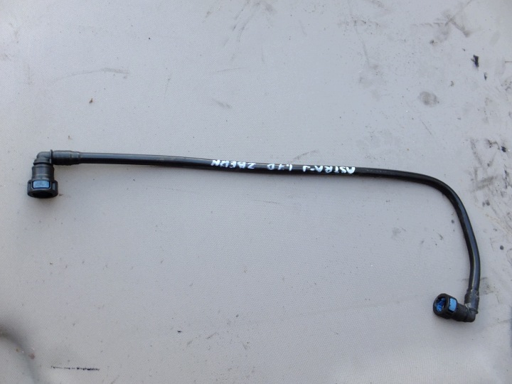 Tubo linea carburante opel astra J 1,7 cdti 2010r