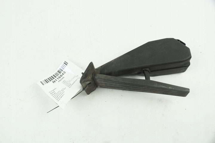 PEDAL 74766500 BMW SERIA 1 E82