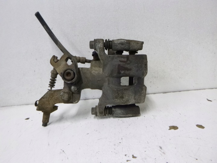 BREMSSATTEL BREMSE SATTEL BREMS- HECK LINKS MAZDA 6 GG GY 2003R.