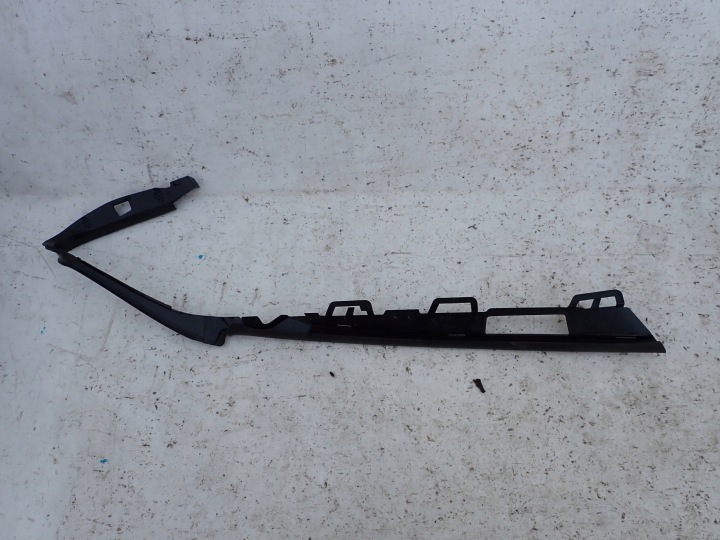 BMW 5 G30 17- support lights front