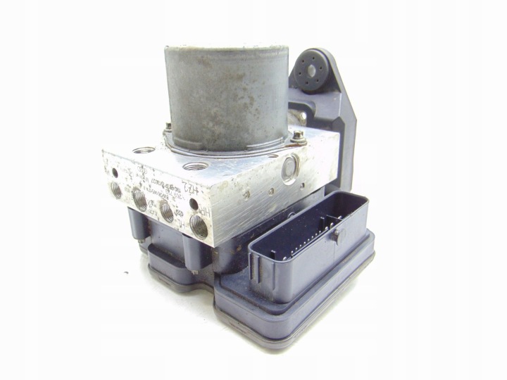 Servo frein ABS AUDI A4 A5 8W 2.0 TDI 8W0907379AF 8W0614517AJ