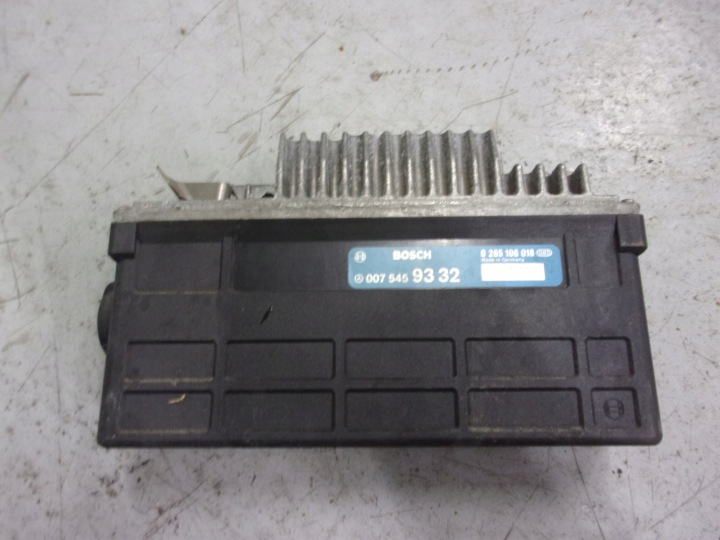 MERCEDES R129 SL 500 Unité de contrôle Module Moteur 0075459332