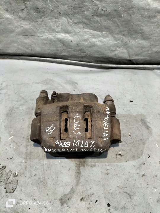 caliper right front NISSAN INTERSTAR 2.5 DCI 2008R BOSCH