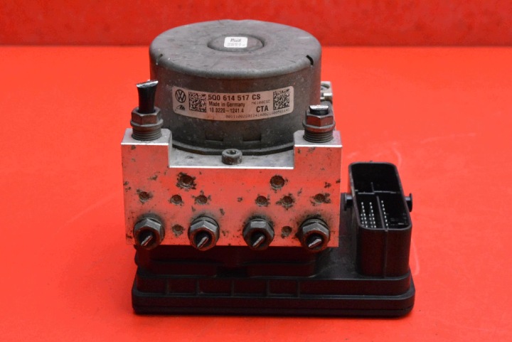 pompe ABS 5Q0614517CS SKODA OCTAVIA 3 III 1.6 TDI 116 KM LIFT 17-20
