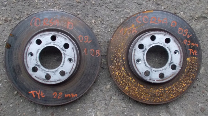 OPEL CORSA D 1.0 B 09R kotuče brzdové zadok KPL