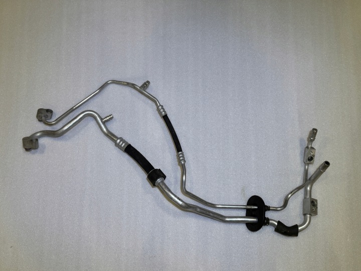 AUDI A8 4H D4 Conduit pieces tuyaux RURKI Climatisateur air conditionné 4H1816713C 77km