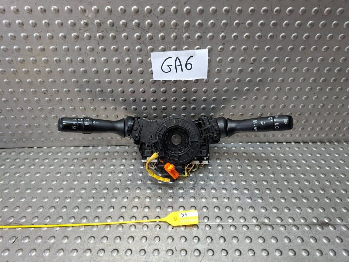 Commodo phares Anneau Airbag volant Airbag ZWIJAK TOYOTA AYGO et C1 107 06- 173848