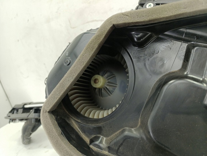 TOYOTA SIENNA ELECTOR XL40 IV AA4433702346 6