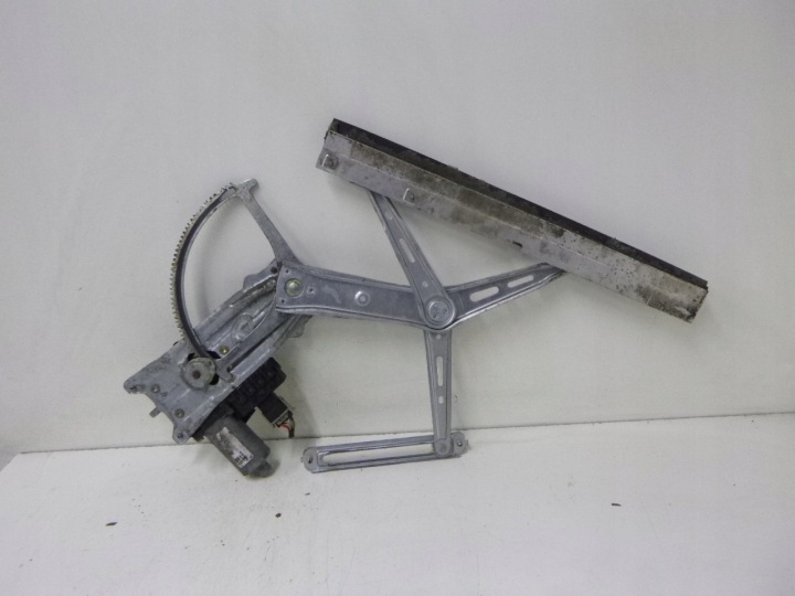 Gestänge des Fensers vorne links Opel Zafira A 1998