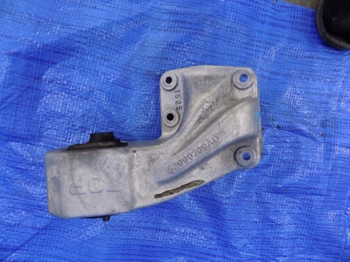 supporto Supporti motore usato JEEP GRAND CHEROKEE WK 3.0