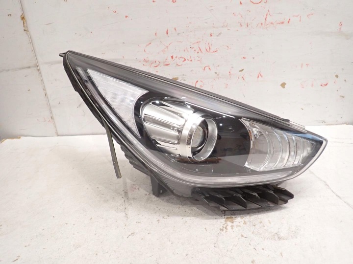 Feux phare Avant Avant Droit KIA NIRO 2016- 92102-G5