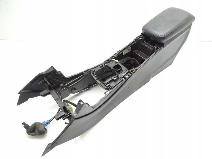 TUNEL central armrest MERCEDES A W176 A1766801200
