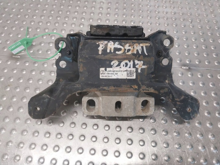tartó csapágy váltó 5Q0199555AB AUDI A3 8V GOLF VII LEON III PASSAT B8