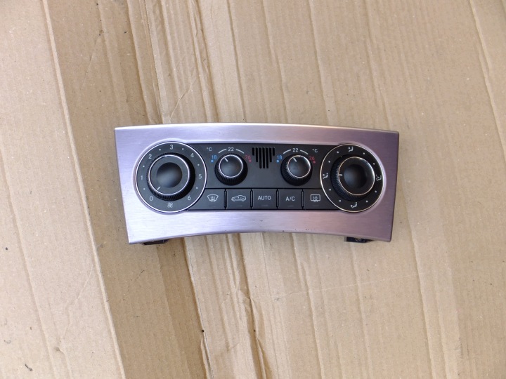 panel mécanisme déshumidificateur d'air conditionné mercedes CLC CL203 2009r A2038304085