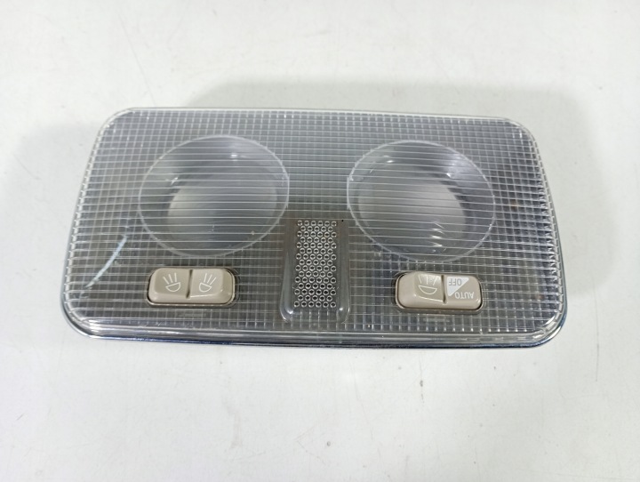 Alfa Romeo 147 T. SPARK 00-10 OSWIETLENIE cabs light inner 0884200