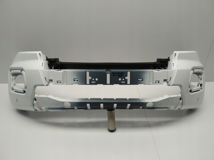 2018+ Ford Ranger lift nárazník predok PDC Bialy