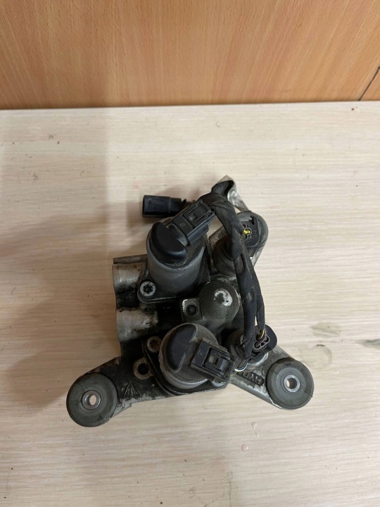 Porsche 911 991 2016 Valve 99135907704 5