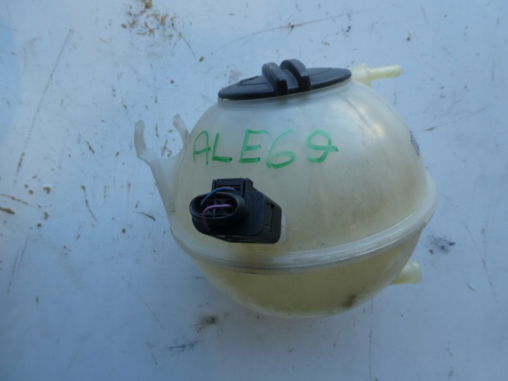 AUSDEHNUNGSBEHÄLTER VW SEAT SKODA 1K0121407A