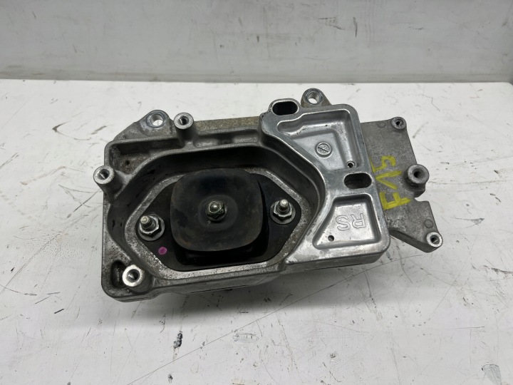Nissan Juke und F15 1.6 DIG-T MANUAL Getriebehalter getriebe