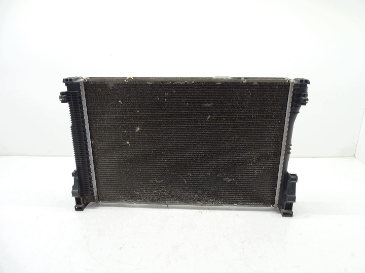 hladnjak vode MERCEDES W204 W212 X204 W218 A2045001203