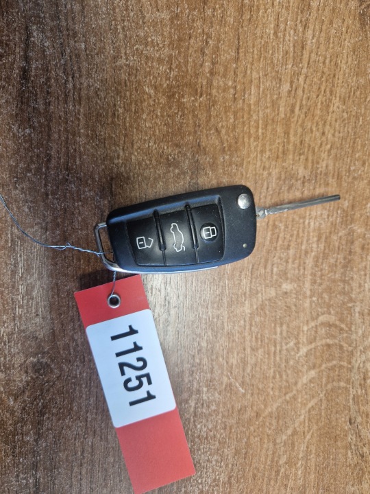 Clé Clé PILOT AUDI A3 8V