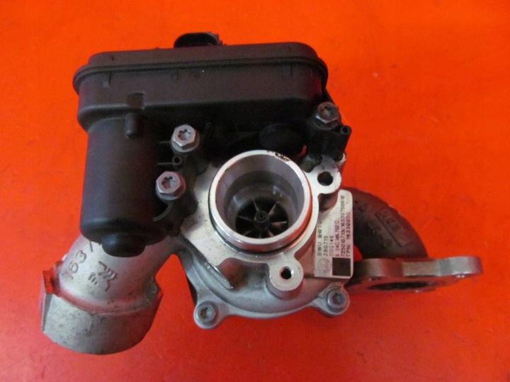 AUDI A1 8X 1 and 1.0 TFSI CHZB SEAT SKODA VW turbo 04C145702C