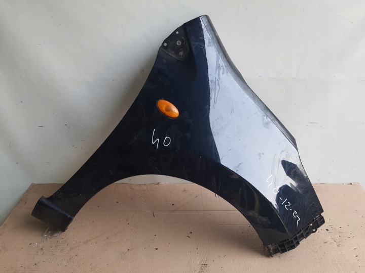 NISSAN PIXO SUZUKI ALTO 08-14 Kotflügel