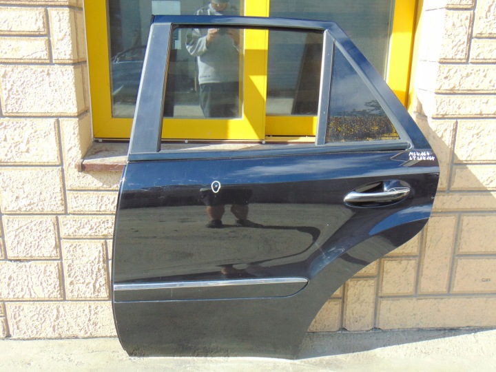 Portière Gauche Arrière Arrière MERCEDES ML W164 197