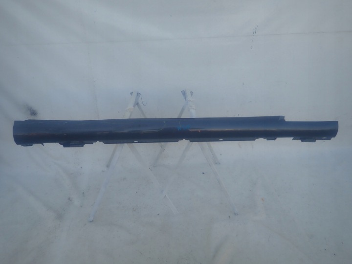 MERCEDES C-KLASA W205 14- threshold right moulding right