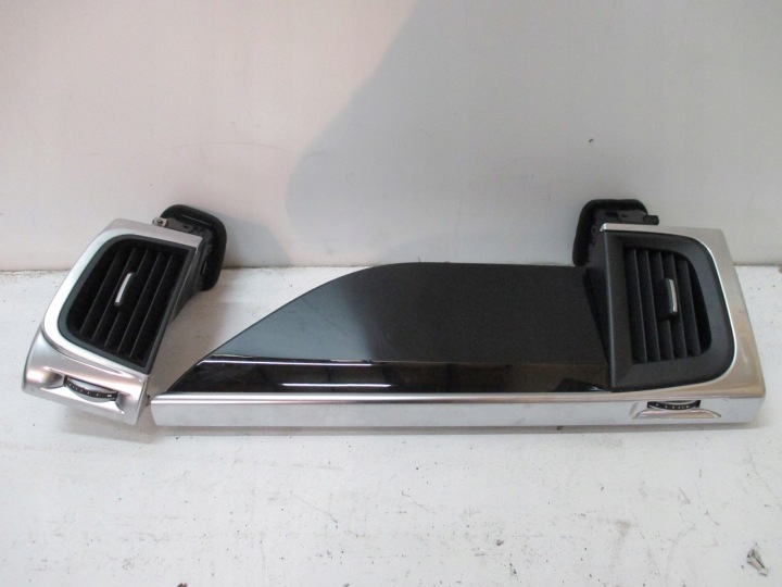 kryt konzoli větrák JAGUAR F PACE J9C3-018B09A J9D3-045R61-AD