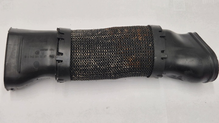 rohr Ansaugrohr Luftrohr Ansaugschlauch MERCEDES CLS W209 6420945097 Original