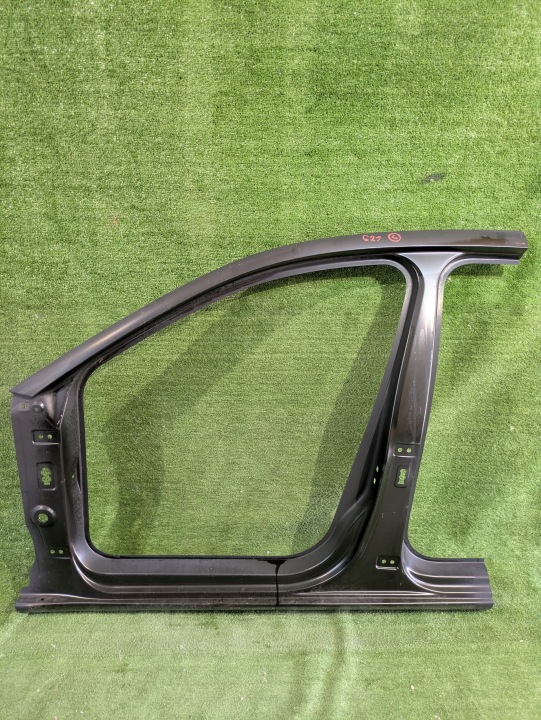 Garniture moulure montant Gauche Jupe SEAT LEON IV 5FA NR.621