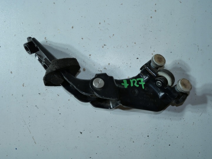 Charnière Charnière de porte coulissante Gauche VW CADDY 2K0843335A