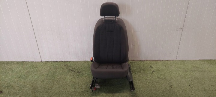 FOTEL KIEROWCY AUDI A4 B9 +légzsák